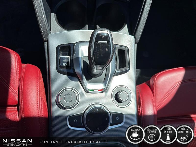 alfa romeo Stelvio 2022 - 12