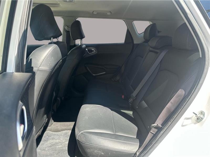 kia Soul EV 2020 - 12