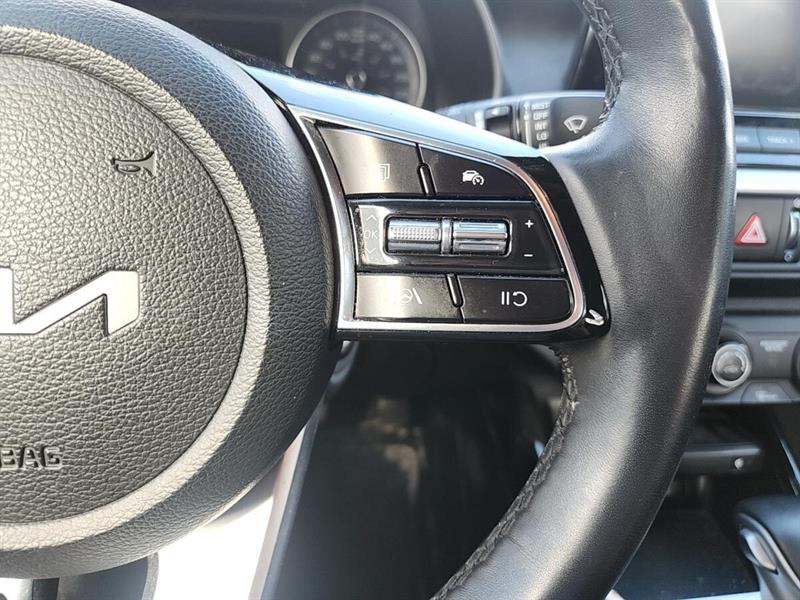 kia Forte 2022 - 10