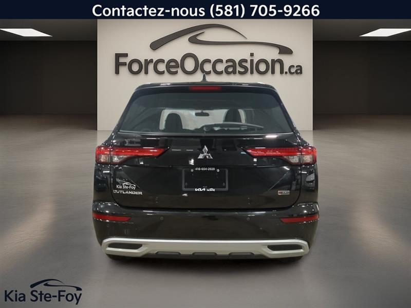 mitsubishi Outlander 2022 - 8