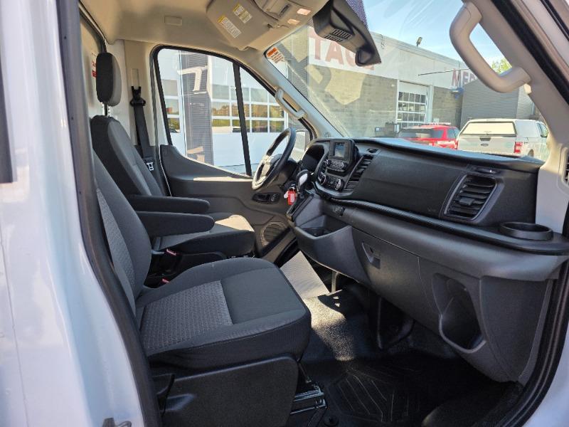 ford Transit-250 2024 - 19