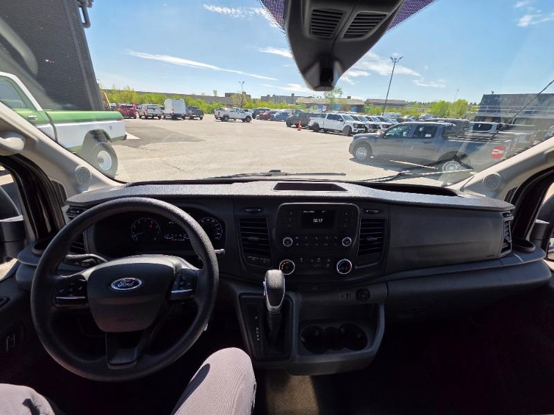 ford Transit-250 2023 - 18