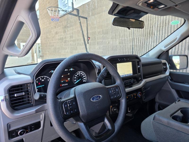 ford F-150 2023 - 17