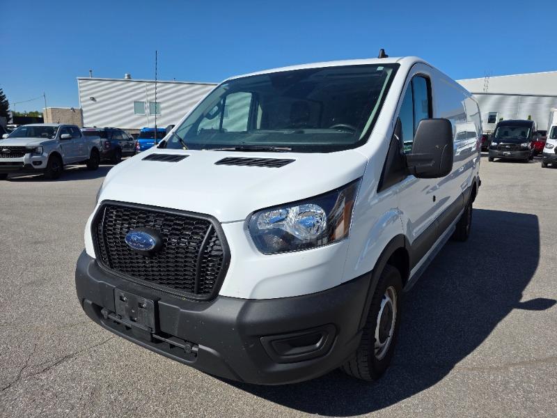 ford Transit-150 2024