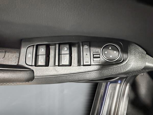 kia Seltos 2023 - 12
