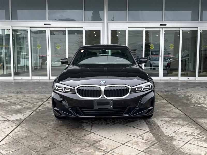 bmw 330e 2023 - 2