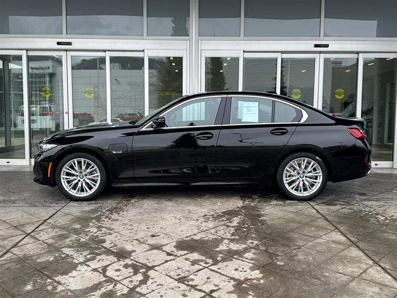 bmw 330e 2023 - 4