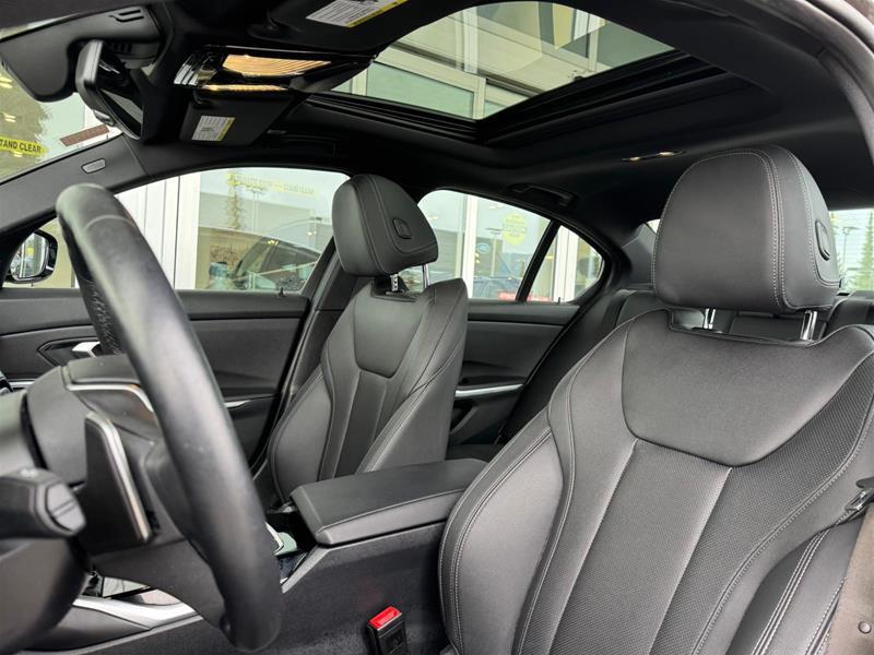 bmw 330e 2023 - 14