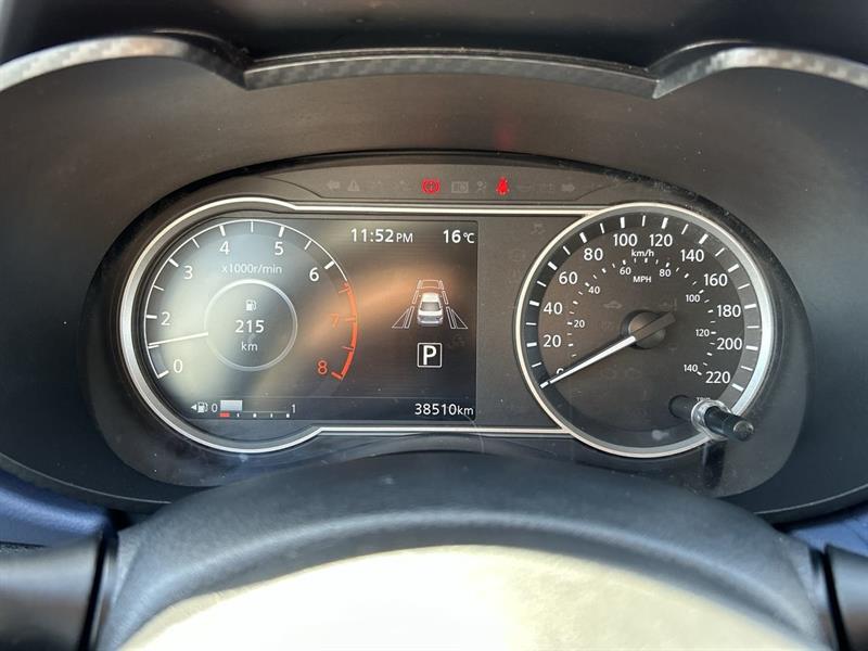 nissan Versa 2023 - 23