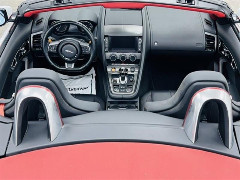 jaguar F-TYPE 2017 - 10