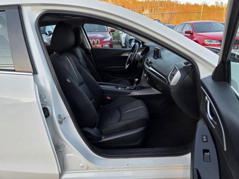 mazda Mazda3 2017 - 17