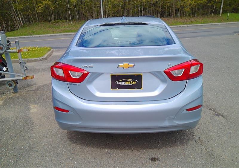 chevrolet Cruze 2017 - 11