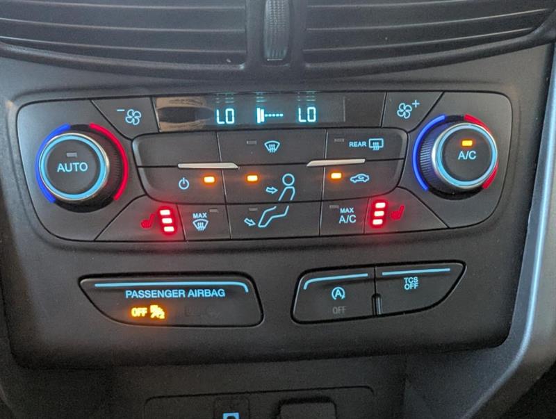 ford Escape 2017 - 22