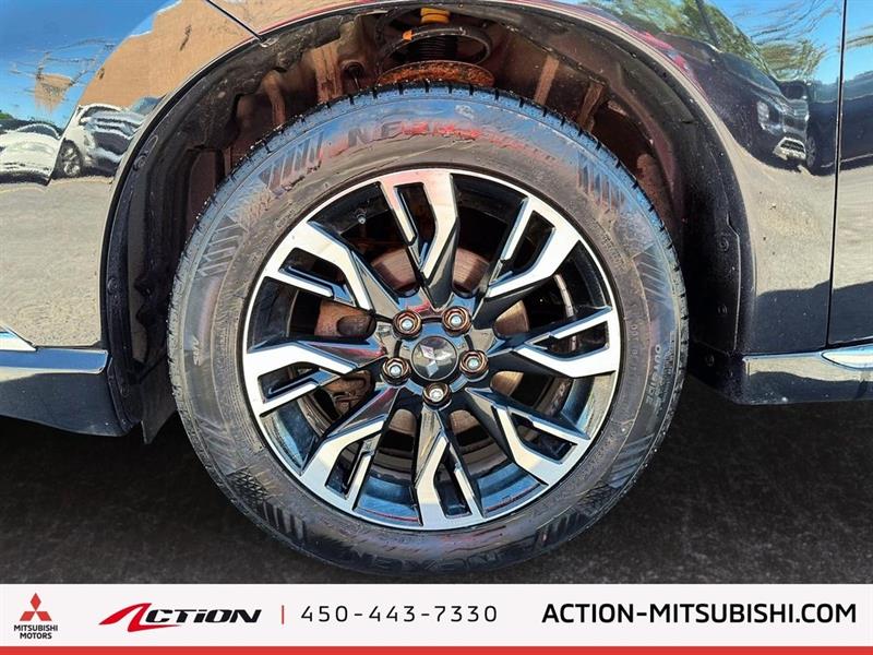 mitsubishi Outlander rechargeable 2018 - 9
