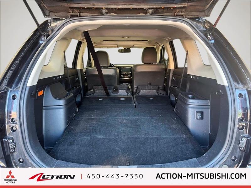 mitsubishi Outlander rechargeable 2018 - 12