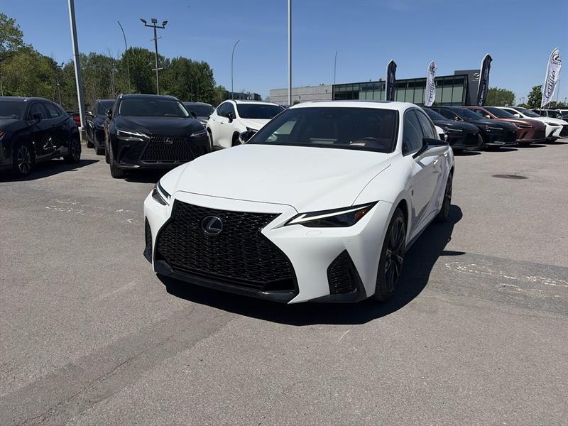 lexus IS 300 2024 - 5