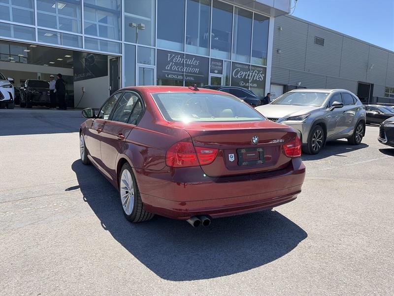bmw Série 3 2011 - 11