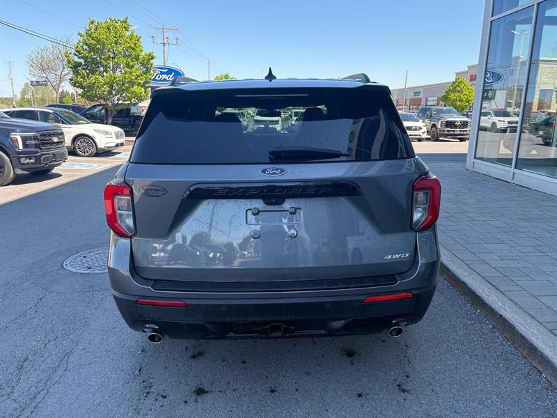 ford Explorer 2022 - 9