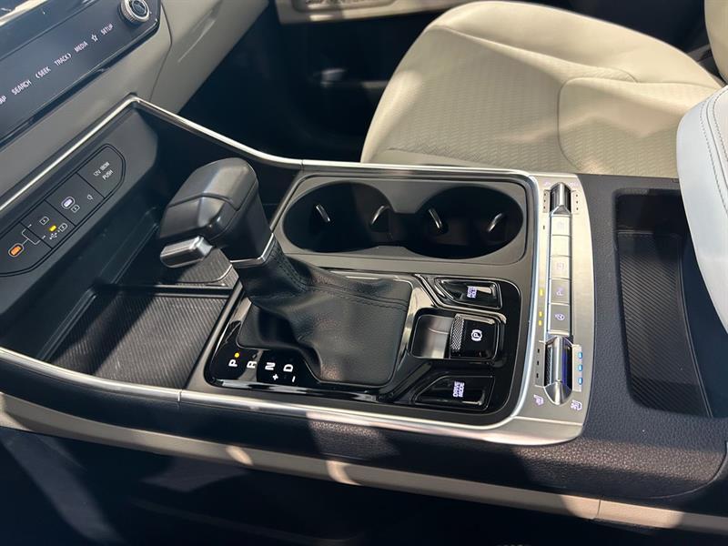 kia Carnival 2025 - 24
