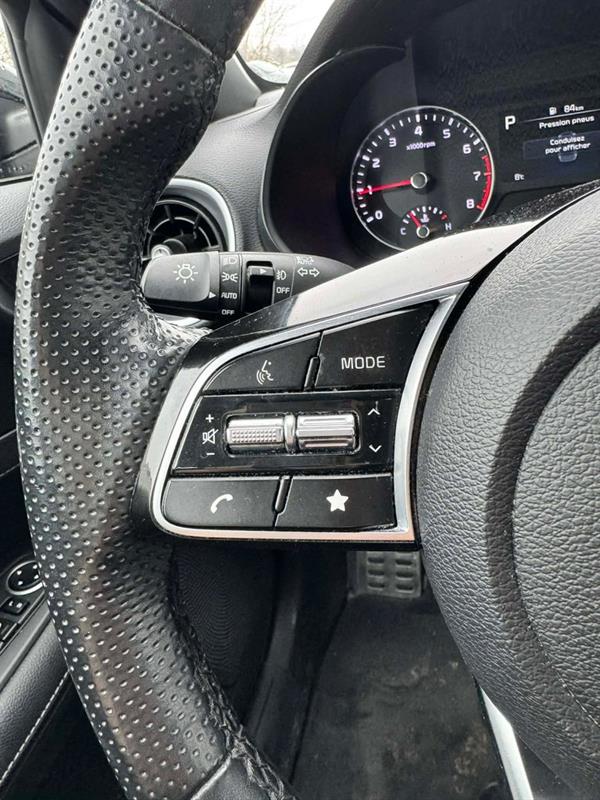 kia Forte 2022 - 12