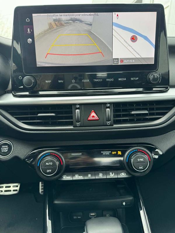 kia Forte 2022 - 15