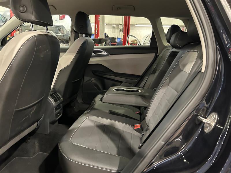 volkswagen Taos 2025 - 27