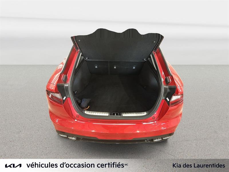 kia Stinger 2019 - 27
