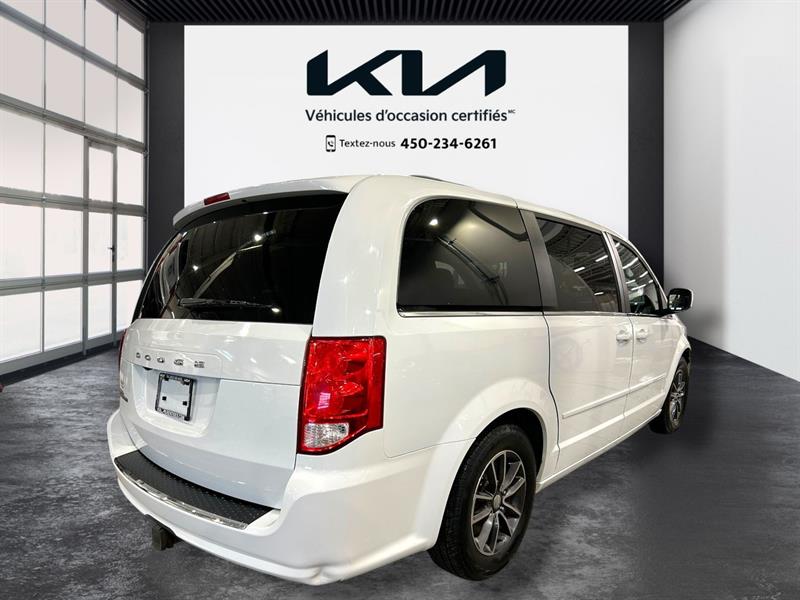 dodge Grand Caravan 2016 - 29