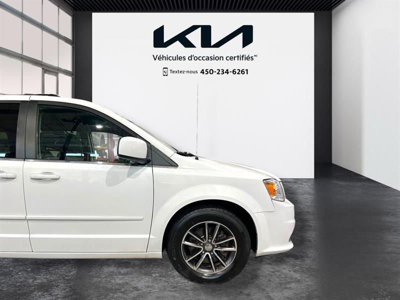dodge Grand Caravan 2016 - 31