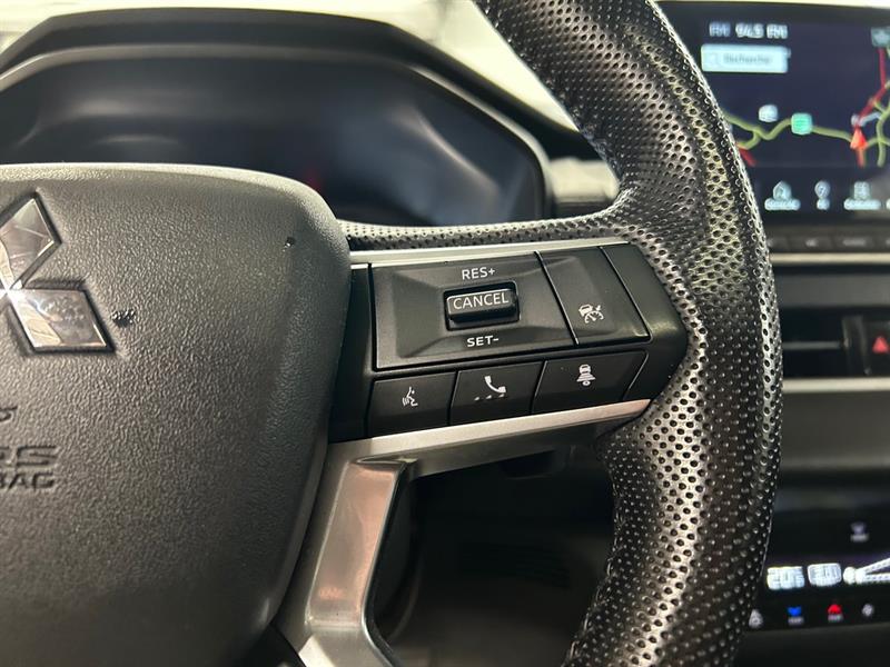 mitsubishi Outlander 2023 - 18