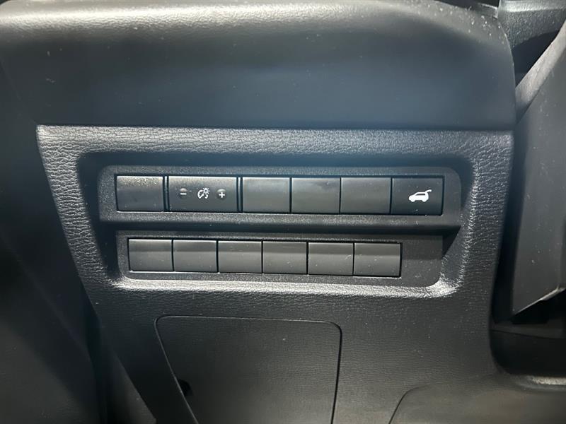 mitsubishi Outlander 2023 - 23
