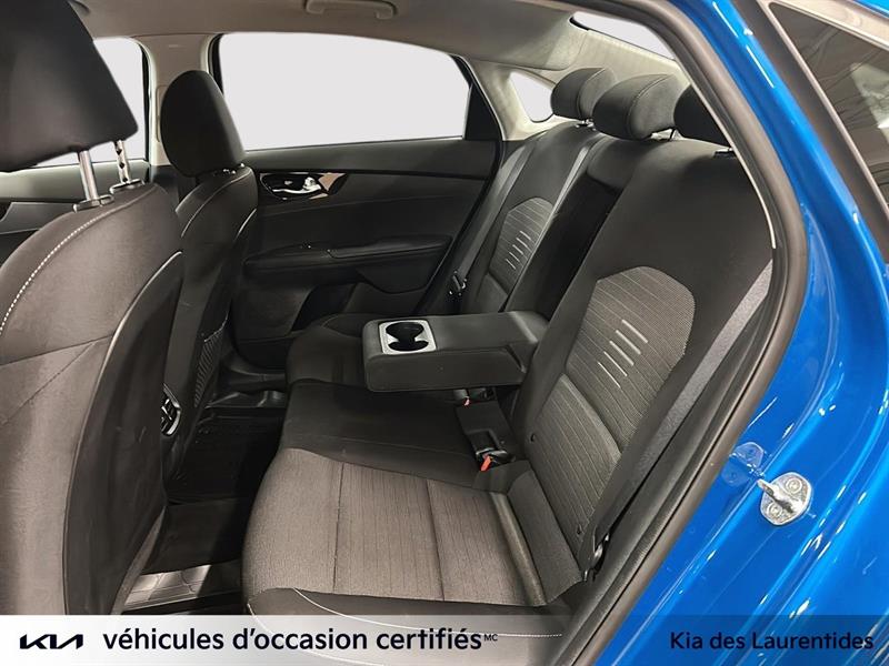 kia Forte 2021 - 23