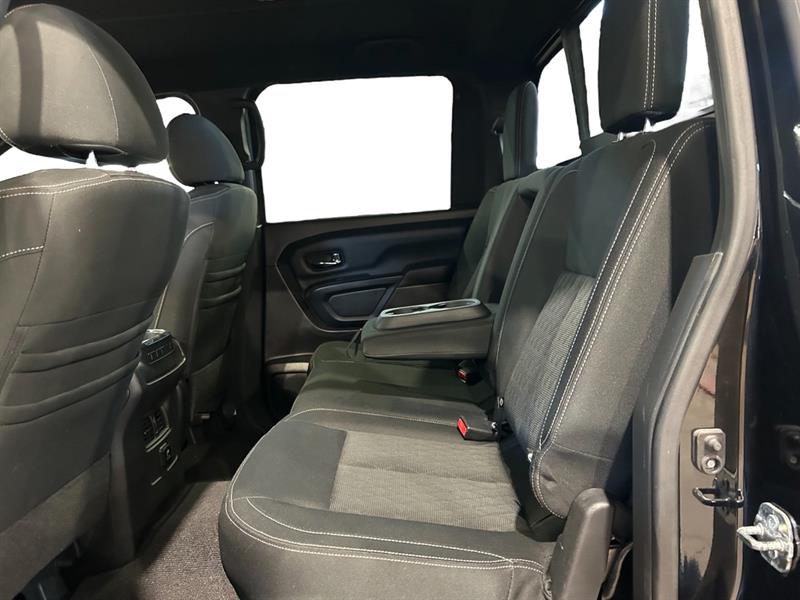 nissan Titan 2018 - 26