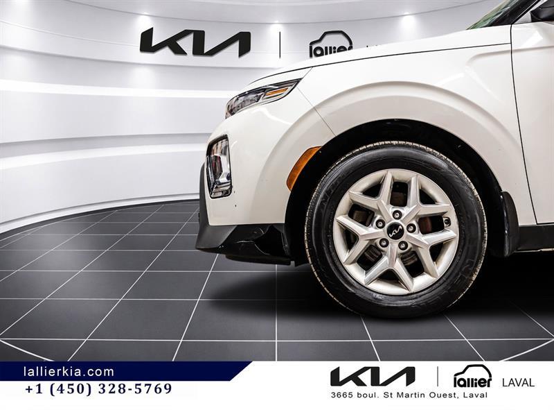 2022 Kia Soul - Image 10
