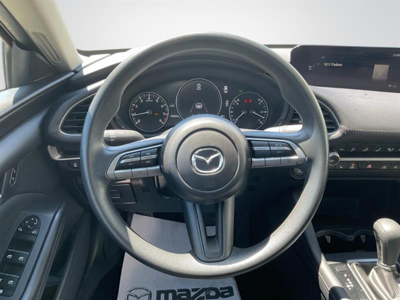 mazda Mazda3 2022 - 10