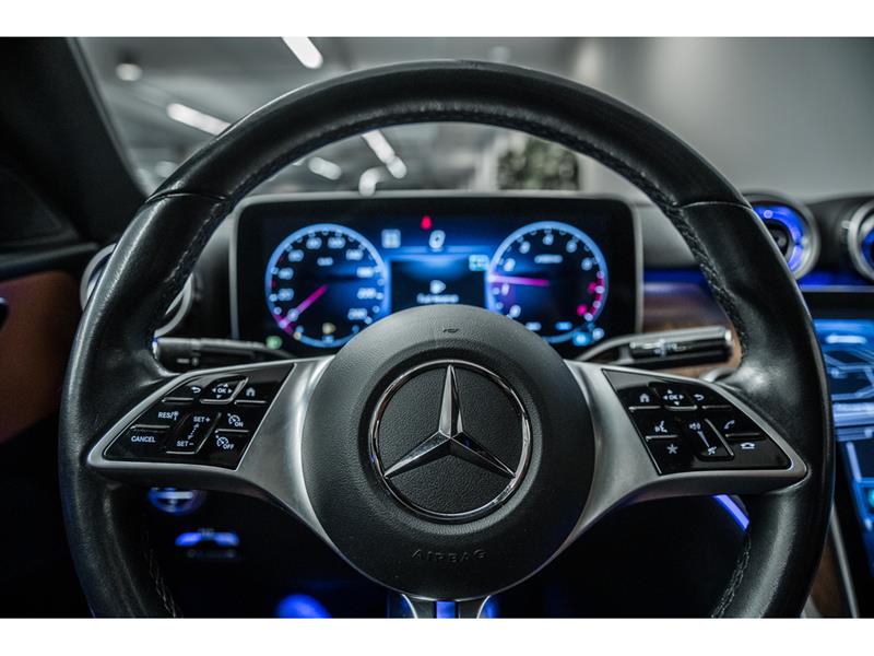 mercedes-benz C300 2023 - 15