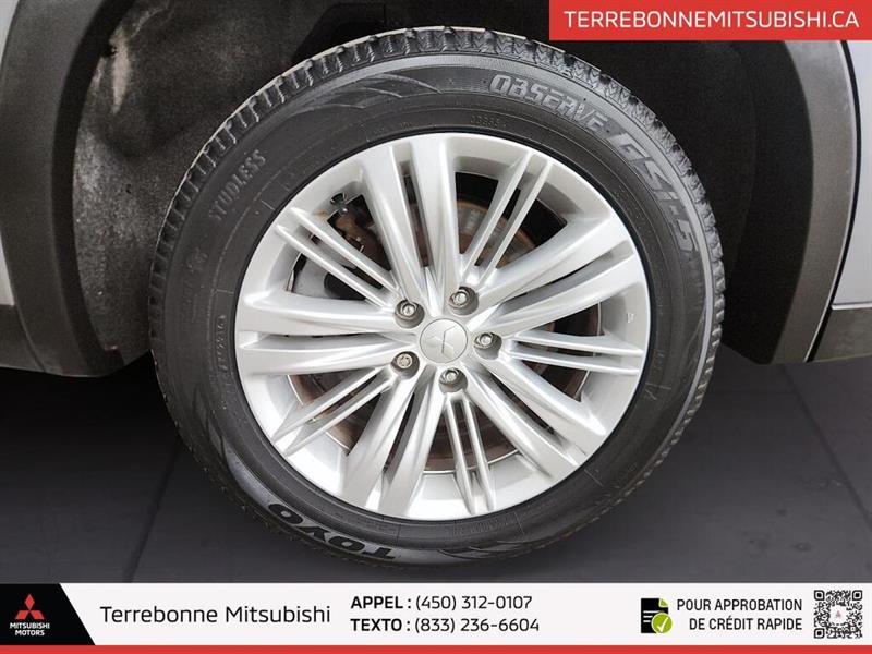 mitsubishi Outlander 2022 - 8
