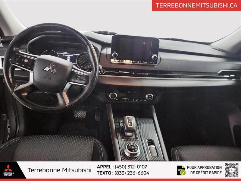 mitsubishi Outlander 2022 - 15