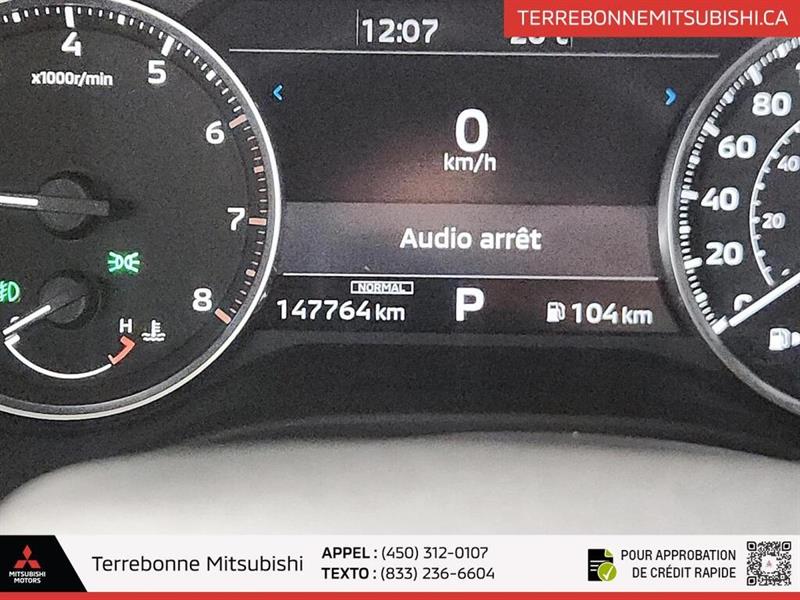 mitsubishi Outlander 2022 - 19