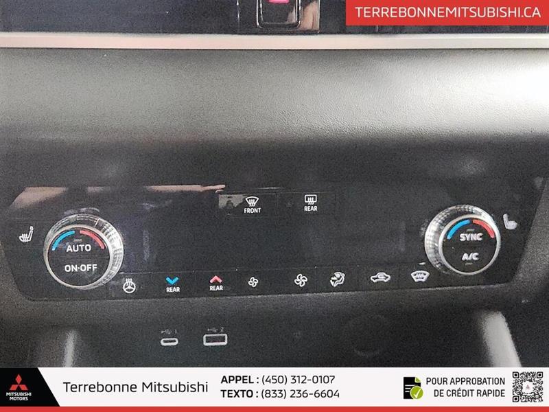 mitsubishi Outlander 2022 - 21