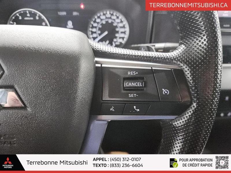 mitsubishi Outlander 2022 - 27