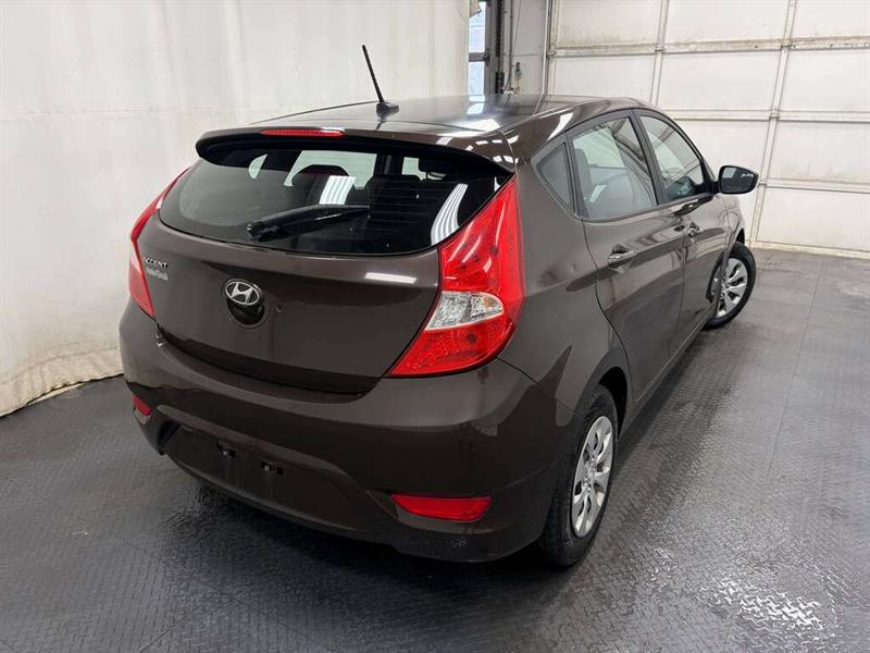 hyundai Accent 2015 - 11