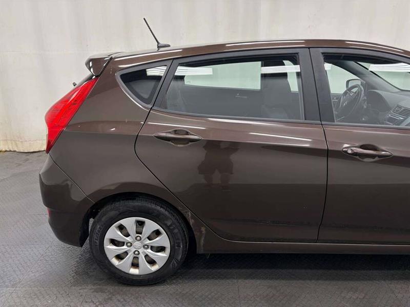 hyundai Accent 2015 - 13