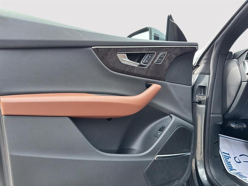 audi Q8 2019 - 11
