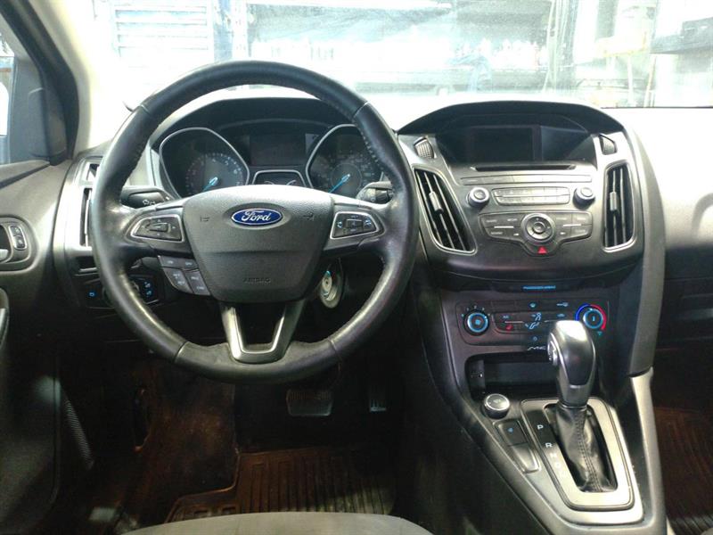 ford Focus 2016 - 10