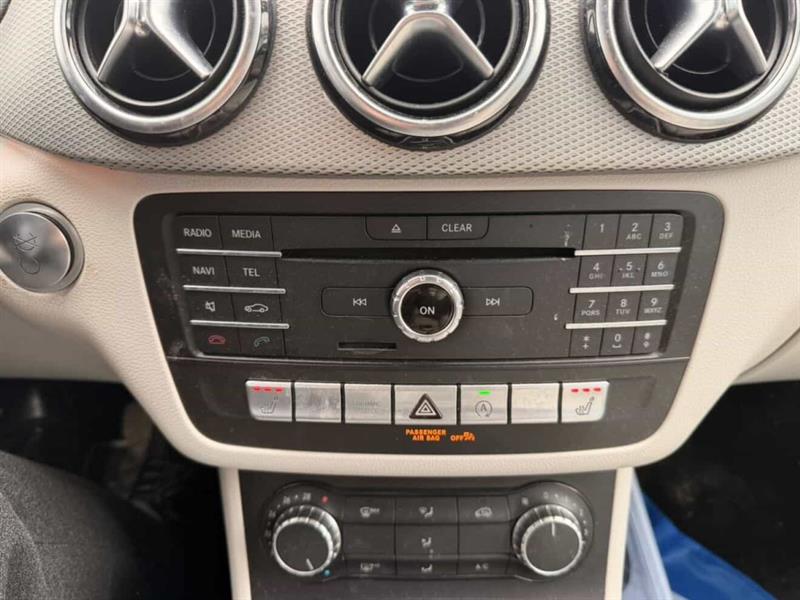 mercedes-benz B 250 2017 - 16