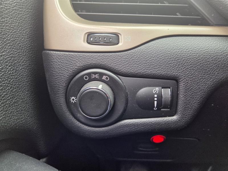 jeep Cherokee 2016 - 17