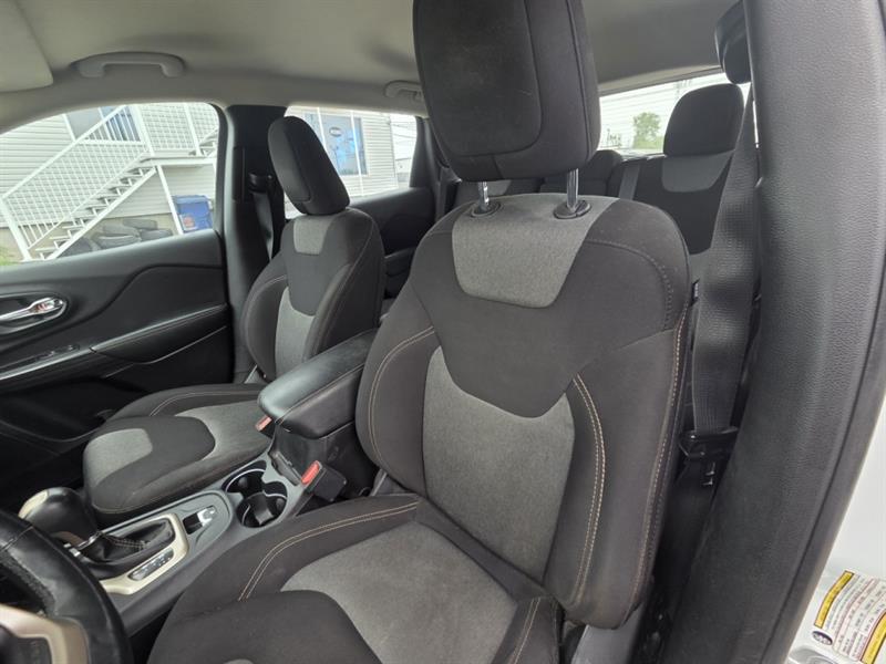 jeep Cherokee 2016 - 21