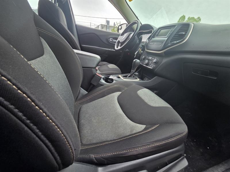 jeep Cherokee 2016 - 25