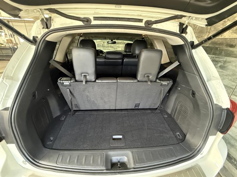 nissan Pathfinder 2018 - 16